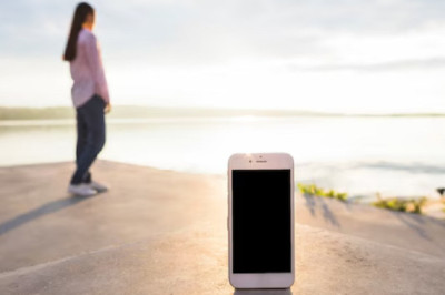 Unplug to Thrive: Blocking Instagram and Reclaiming Your Life