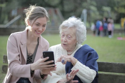 When Parents Get Old: A Journey of Love and Remembrance