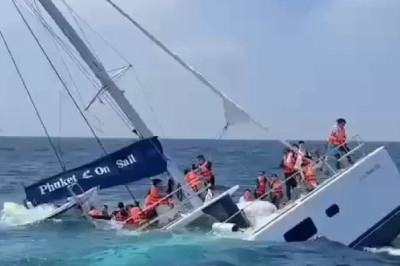 Catamaran Sinks During Thai Excursion! 38 Tourists Rescued After Dramatic Rescue Operation!